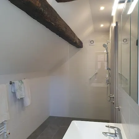 Апартаменты Am Weinberg Nunchritz