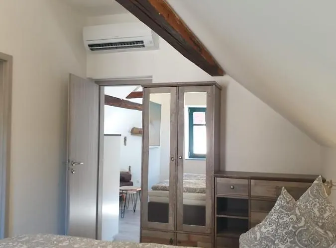 Apartment Am Weinberg Nunchritz